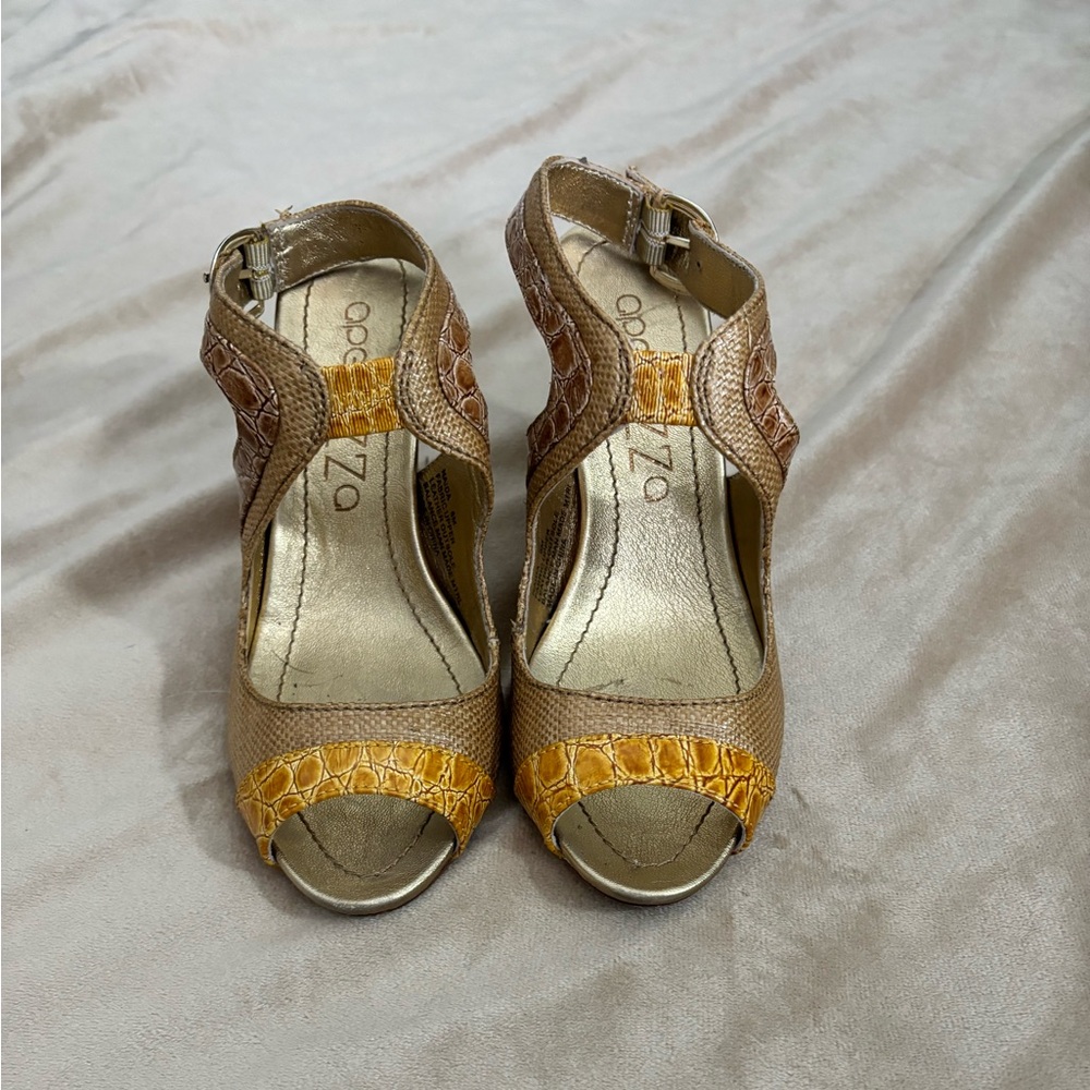 Size 6 heels